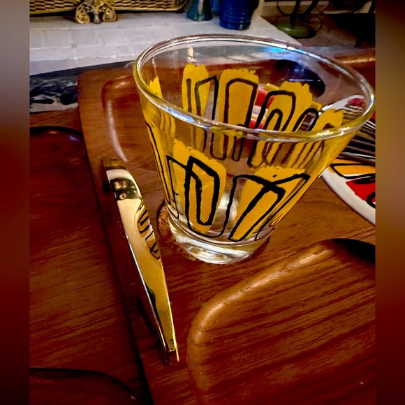 Vintage Hibachi Expandable 2-Tier Tray w/ Accessories - Picture 8 of 10